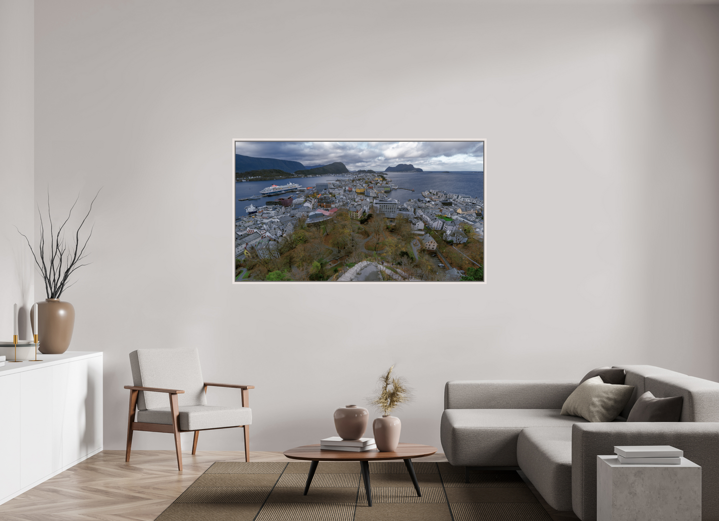 176 x 99 cm, White Frame Balmoral in Alesund