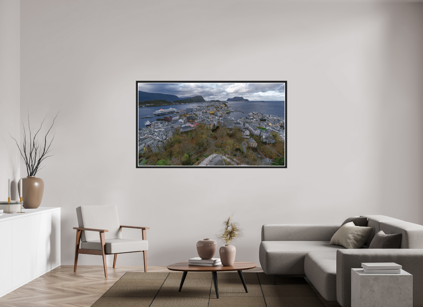 176 x 99 cm, Matt Black Frame Balmoral in Alesund