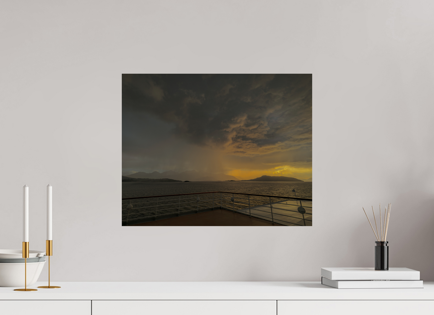 50 x 40 cm, Photo Print On Fuji Crystal DP II Molde Squall