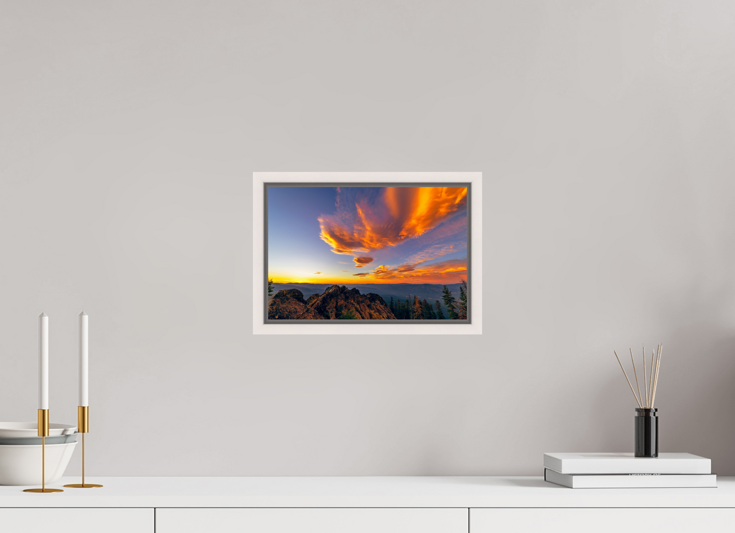 30 x 20 cm, White Frame Mills Peak Sunset