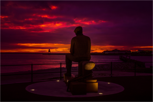 Main image Dawn at Fiddlers Green