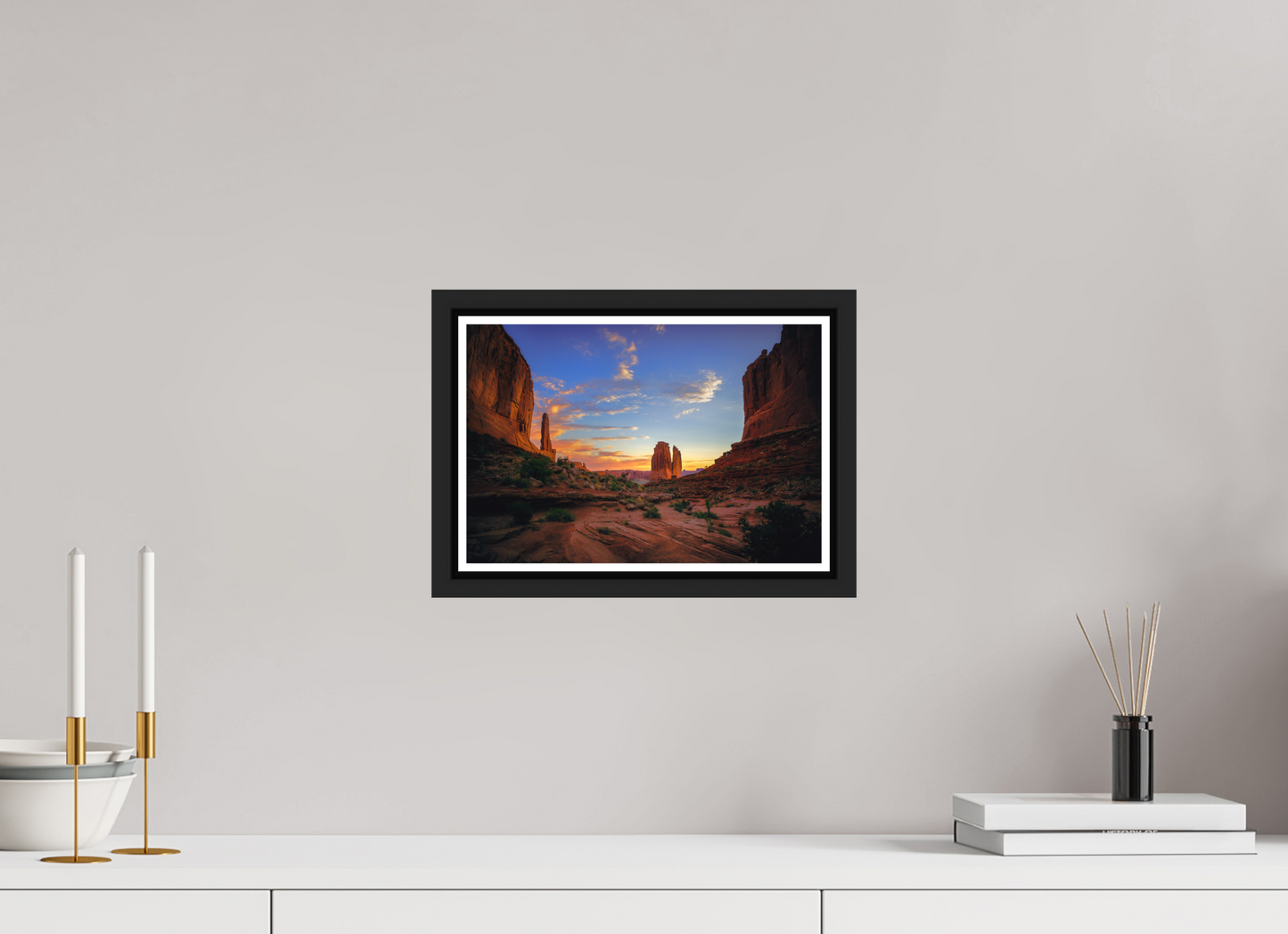 30 x 20 cm, Matt Black Frame Park Avenue Trail at Sunrise