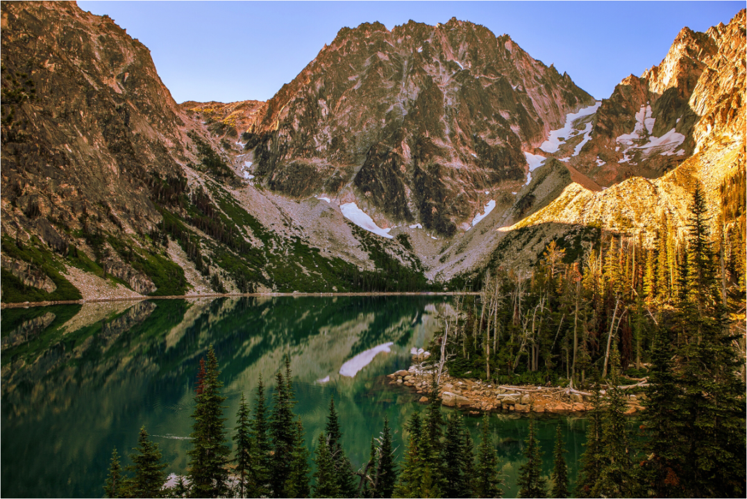 Main image Colchuck Lake
