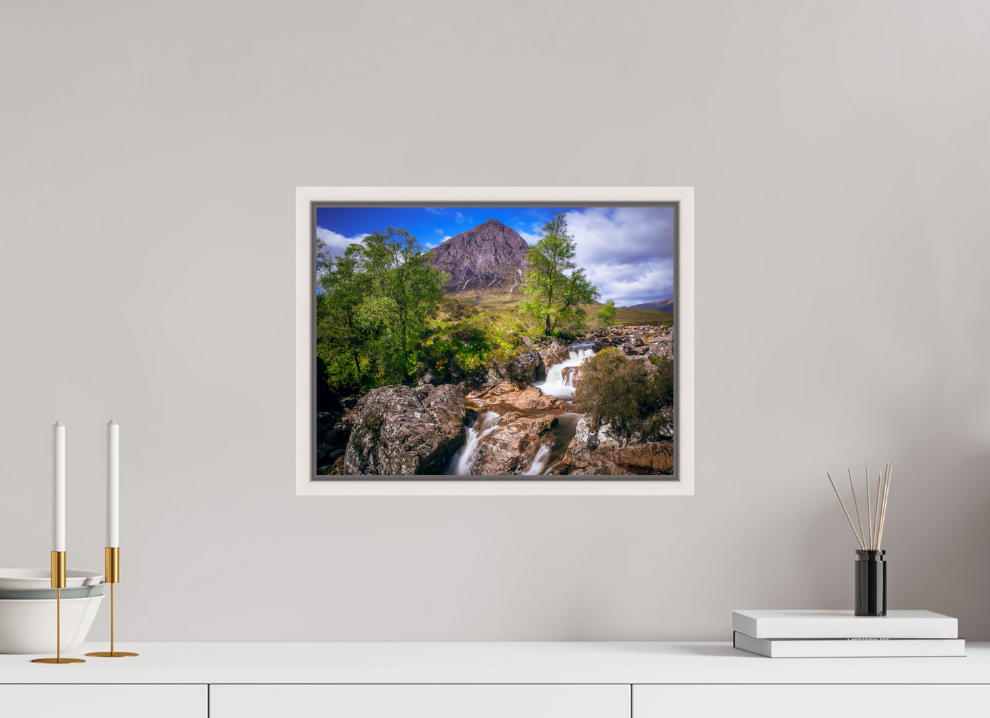 40 x 30 cm, White Frame Buachaille Etive Mòr