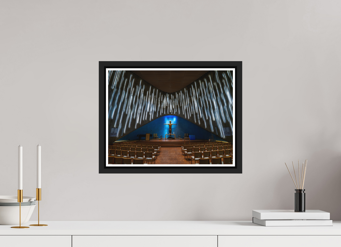40 x 30 cm, Matt Black Frame Northern Lights Cathedral, Alta