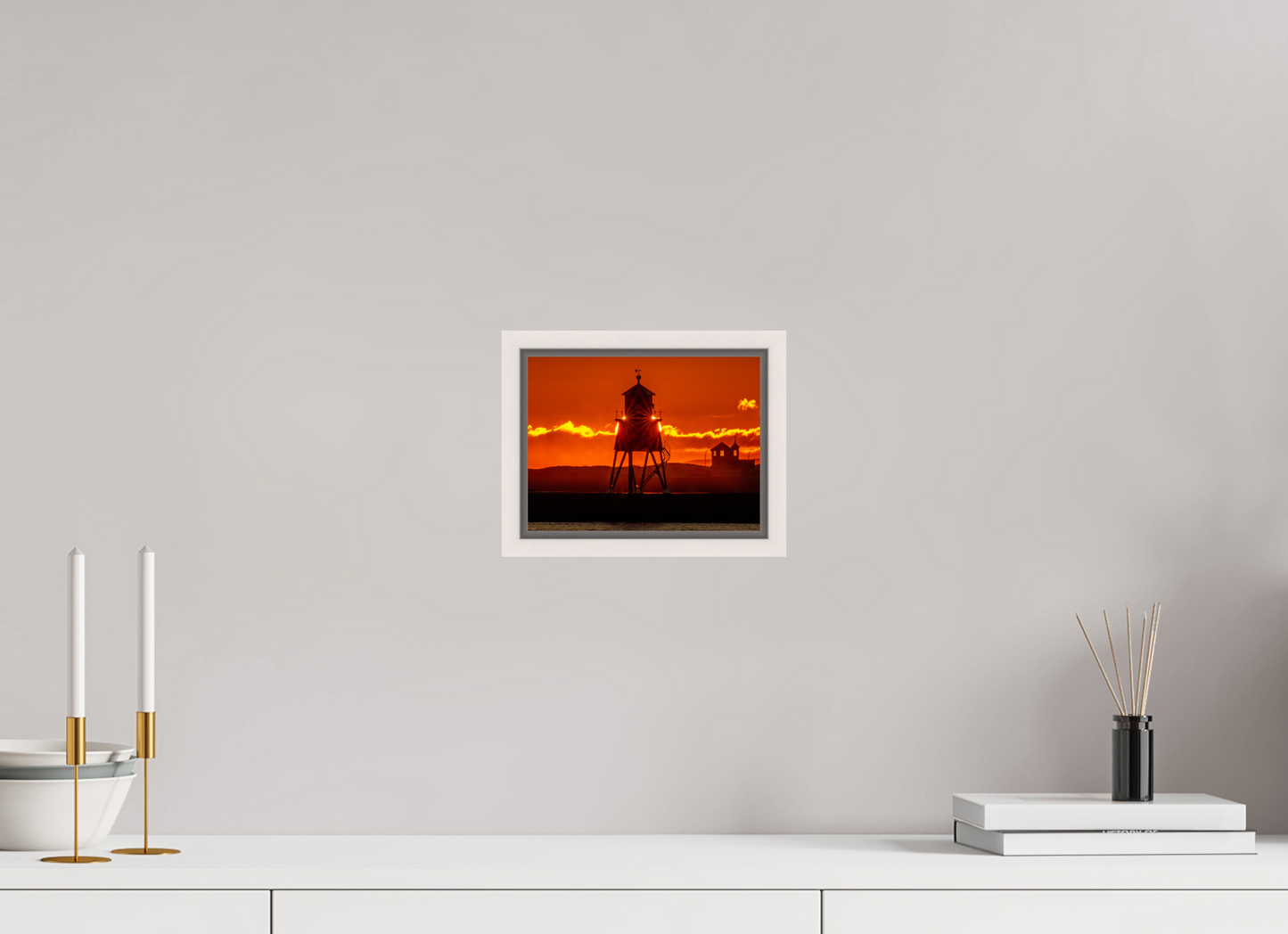 20 x 15 cm, White Frame Last sunrise of 2025