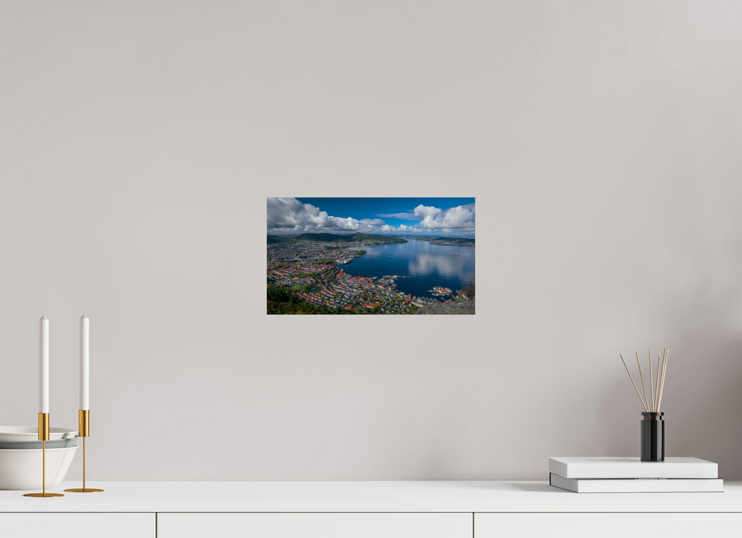 32 x 18 cm, Photo Print On Fuji Crystal DP II Borealis in Bergen