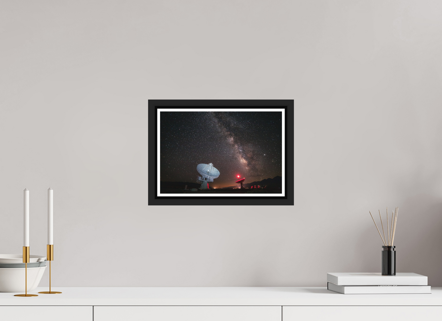 30 x 20 cm, Matt Black Frame Owens Valley Milky Way