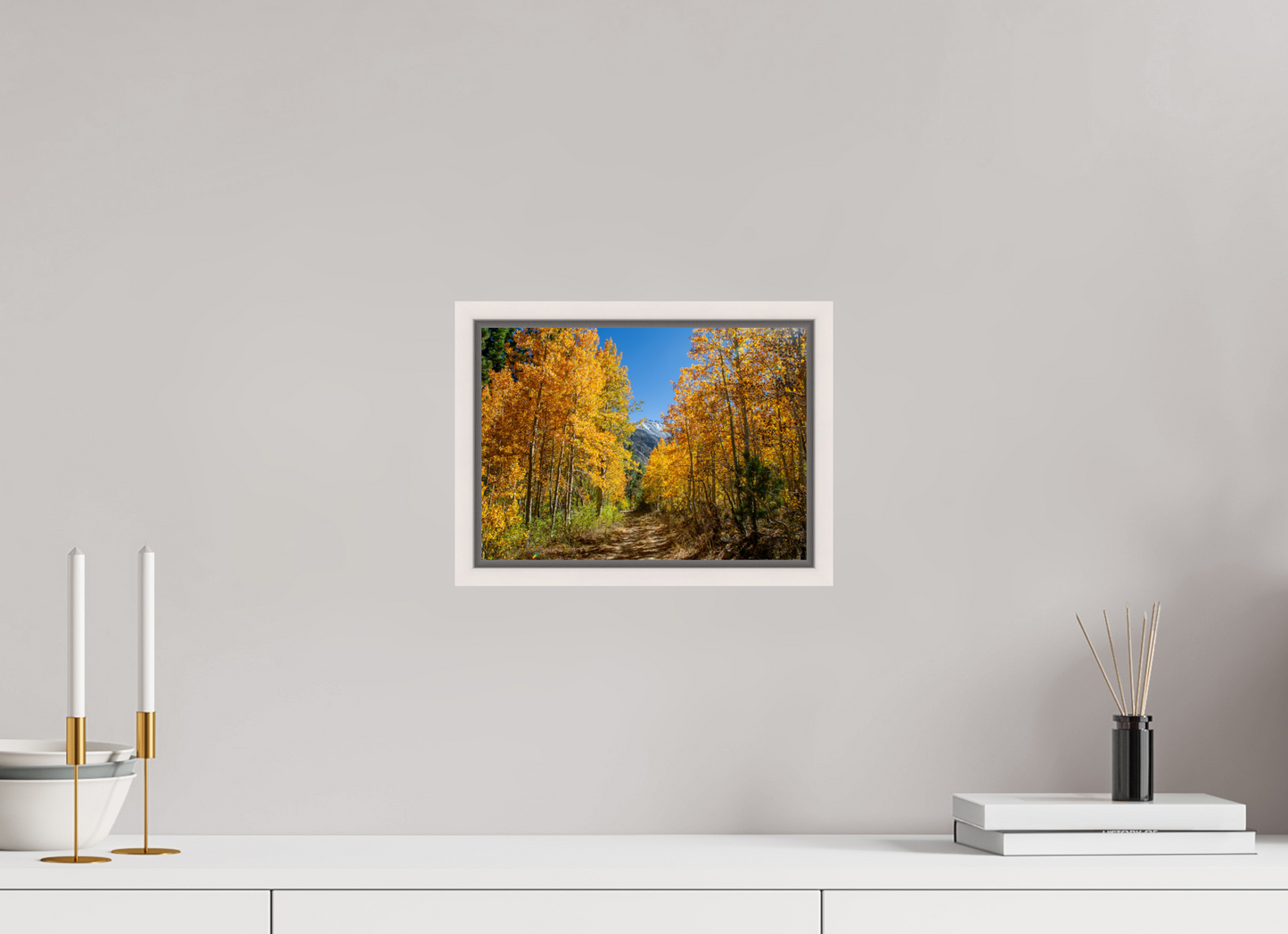 28 x 20 cm, White Frame Autumn in the Sierras