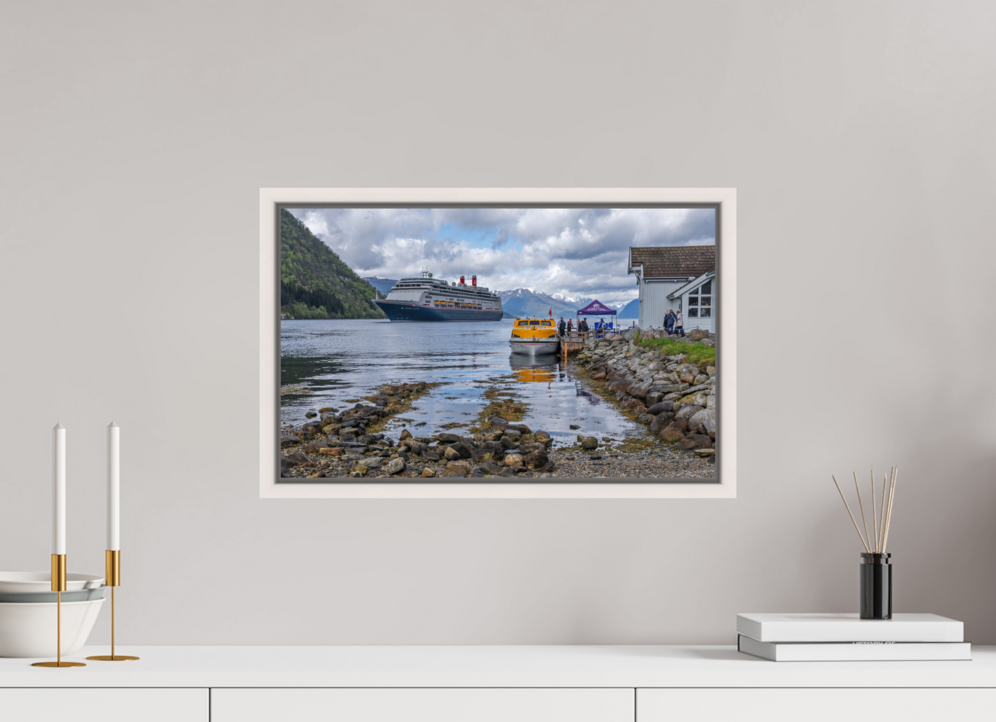 48.4 x 30 cm, White Frame Borealis in Olden