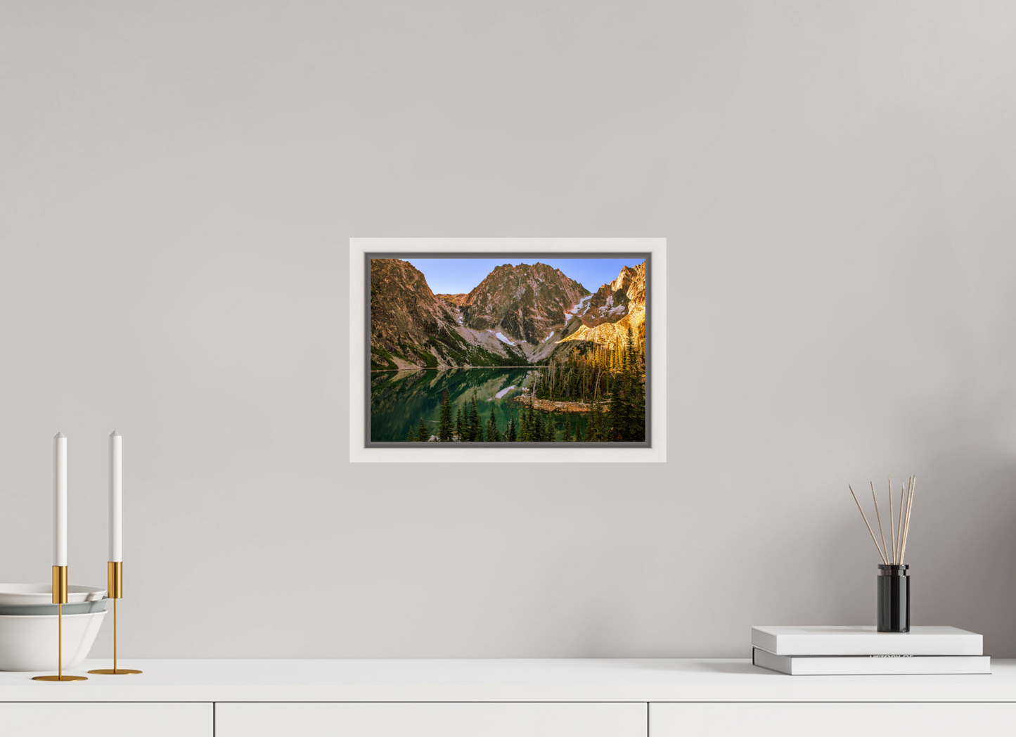 30 x 20 cm, White Frame Colchuck Lake