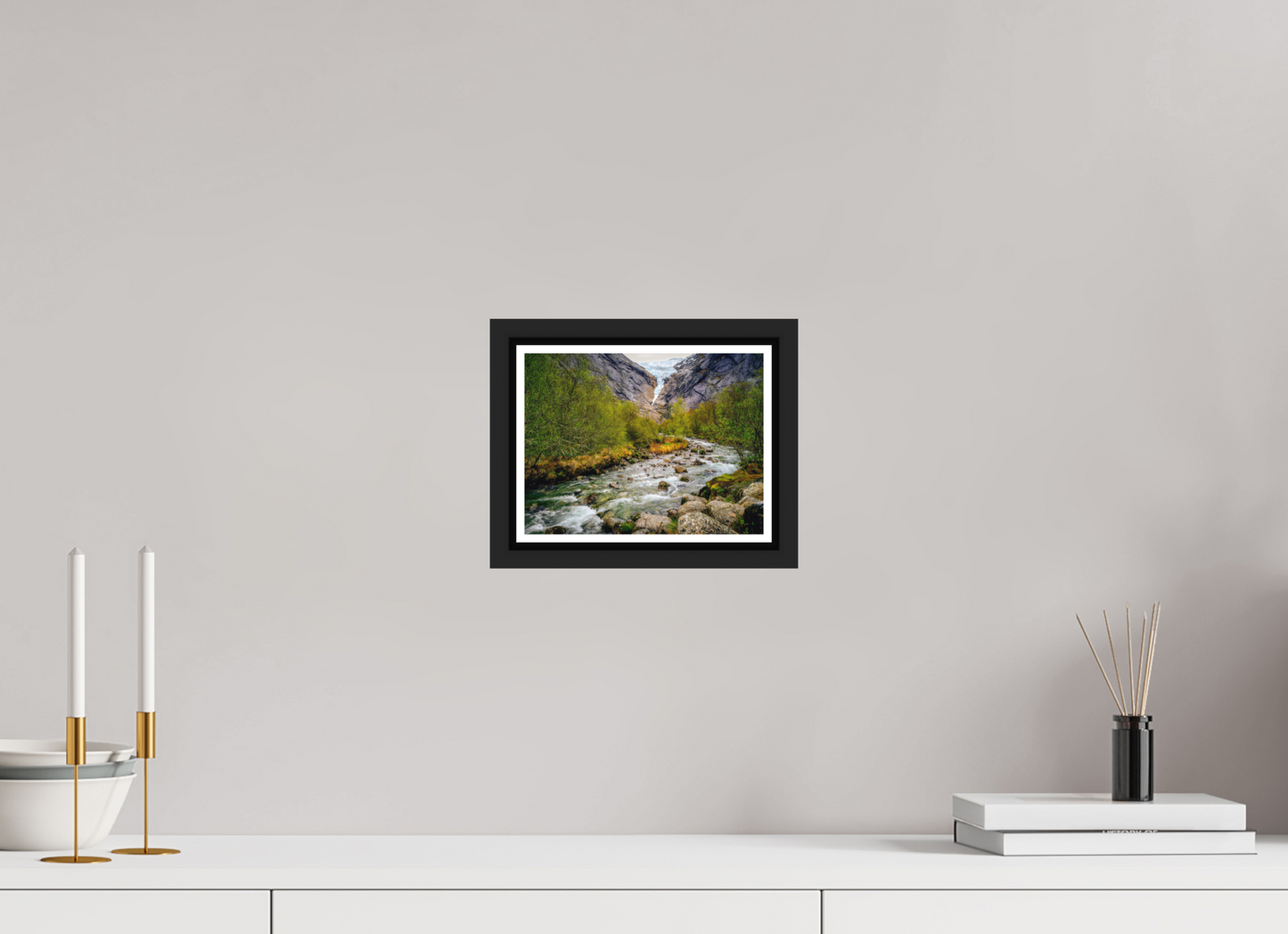 20 x 15 cm, Matt Black Frame Briksdal Glacier 2025