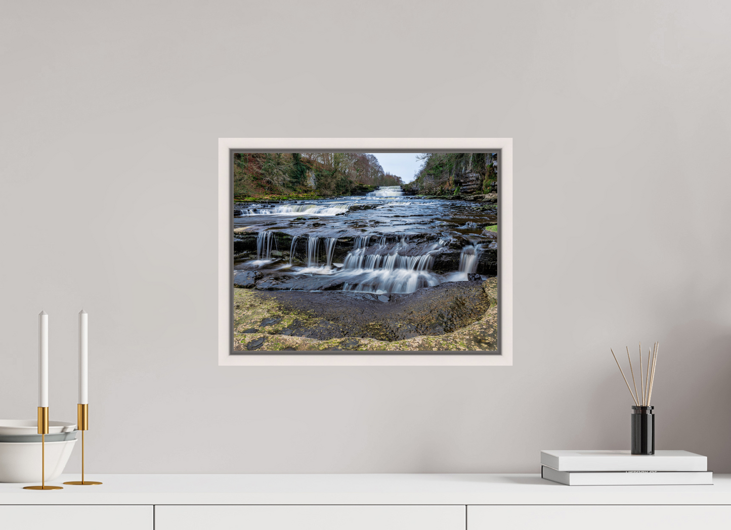 40 x 30 cm, White Frame Lower Aysgarth Falls