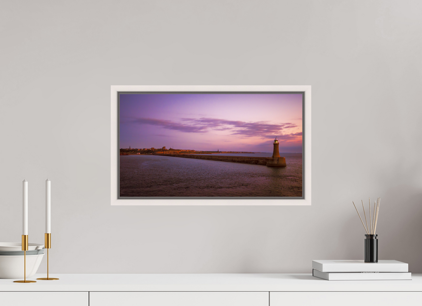 48 x 27 cm, White Frame Coming home