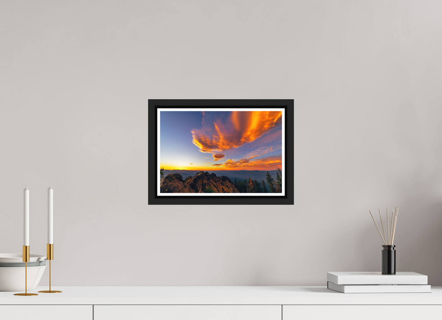 30 x 20 cm, Matt Black Frame Mills Peak Sunset