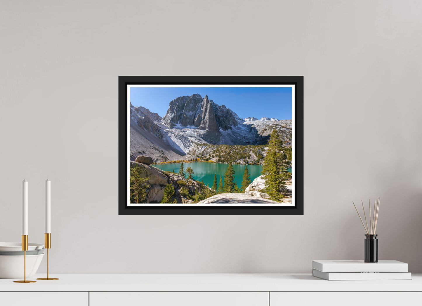 42 x 30 cm, Matt Black Frame Second Lake.