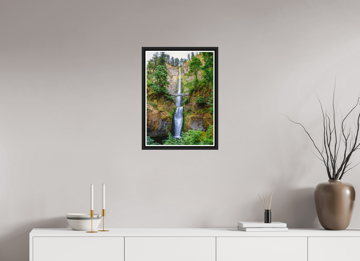 40 x 56 cm, Matt Black Frame Multnomah Falls