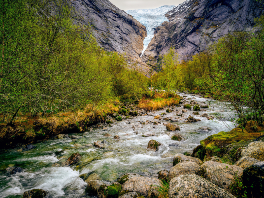 Main image Briksdal Glacier 2025